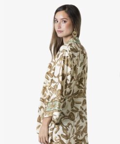 Alternative view of KIMONO AITUTAKI